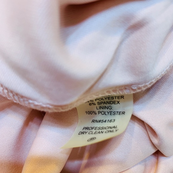 Calvin Klein Blush Pink Crepe Sheath Dress Size 10 Bell Sleeve Full Zipper Back - Picture 15 of 15